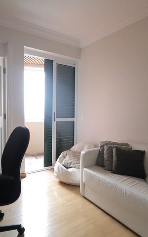 Apartamento à venda com 272m², 4 quartos e 3 vagas Apartamento à venda com 272m², 4 quartos e 3 vagasQuarto Suíte