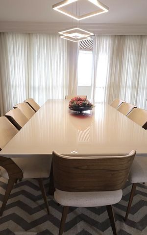 Apartamento à venda com 272m², 4 quartos e 3 vagas Apartamento à venda com 272m², 4 quartos e 3 vagasSala de Jantar