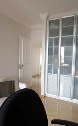Apartamento à venda com 272m², 4 quartos e 3 vagas Apartamento à venda com 272m², 4 quartos e 3 vagasQuarto Suíte
