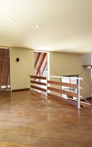 Casa à venda com 715m², 4 quartos e 8 vagasCorredor