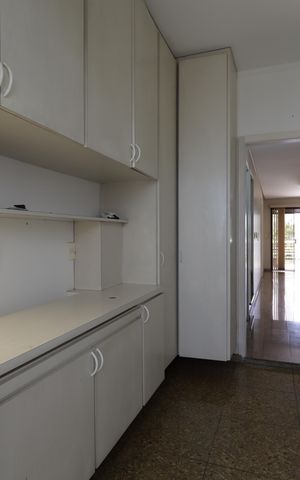 Casa à venda com 715m², 4 quartos e 8 vagasÁrea de Serviço