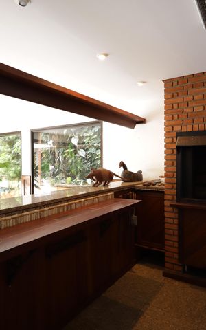 Casa à venda com 715m², 4 quartos e 8 vagasÁrea comum - Churrasqueira