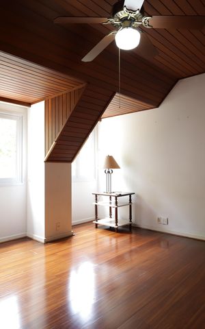Casa à venda com 715m², 4 quartos e 8 vagasSuíte 2