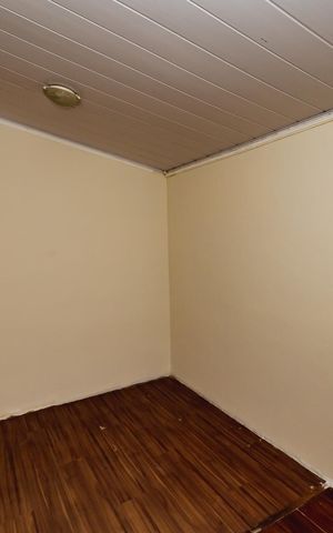 Casa à venda com 110m², 5 quartos e 1 vagaSala de Jantar