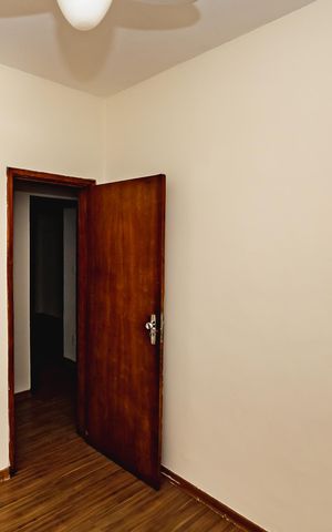 Casa à venda com 110m², 5 quartos e 1 vagaQuarto 2