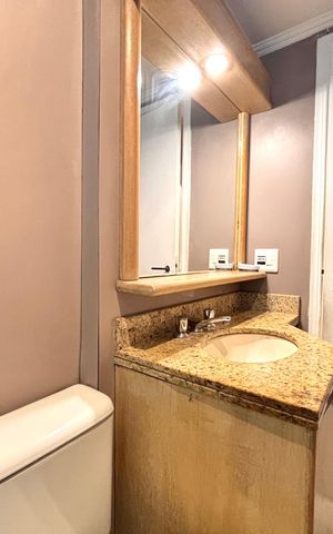 Apartamento para alugar com 36m², 1 quarto e 1 vaga Apartamento para alugar com 36m², 1 quarto e 1 vagaBanheiro