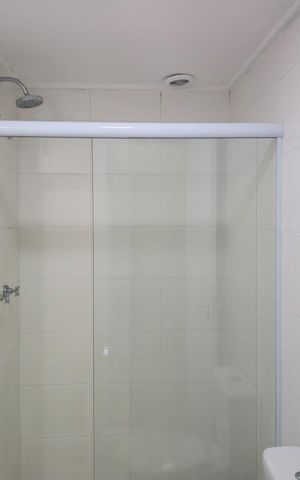 Studio para alugar com 40m², 1 quarto e 1 vaga Studio para alugar com 40m², 1 quarto e 1 vagaBanheiro social