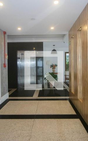 Apartamento à venda com 42m², 1 quarto e 2 vagas