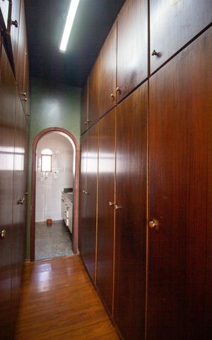 Apartamento para alugar com 183m², 3 quartos e 2 vagas Apartamento para alugar com 183m², 3 quartos e 2 vagasCloset da Suite 3