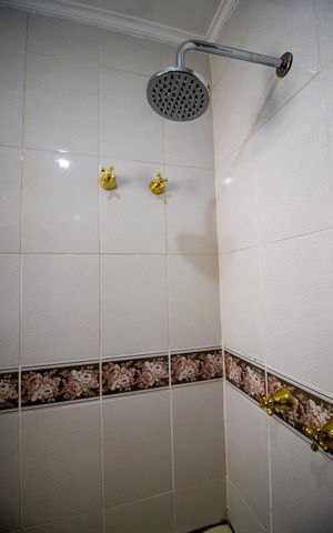 Apartamento para alugar com 183m², 3 quartos e 2 vagas Apartamento para alugar com 183m², 3 quartos e 2 vagasBanheiro da Suíte 2