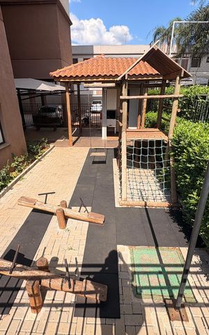 Apartamento para alugar com 45m², 2 quartos e 1 vaga Apartamento para alugar com 45m², 2 quartos e 1 vagaÁrea comum - Playground