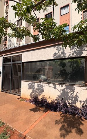 Apartamento para alugar com 45m², 2 quartos e 1 vaga Apartamento para alugar com 45m², 2 quartos e 1 vagaFachada