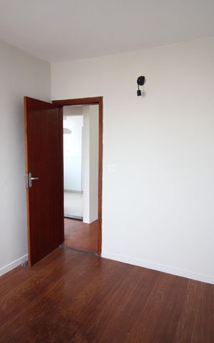 Apartamento à venda com 57m², 2 quartos e 1 vagaQuarto 2