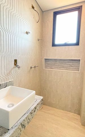 Apartamento à venda com 101m², 4 quartos e 3 vagasBanheiro suíte