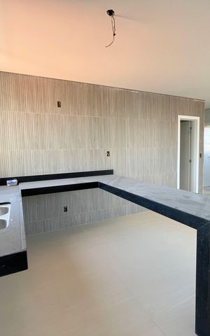 Apartamento à venda com 101m², 4 quartos e 3 vagasCozinha