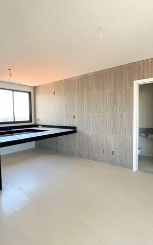 Apartamento à venda com 101m², 4 quartos e 3 vagasCozinha