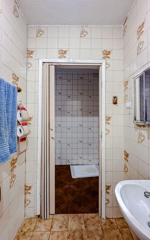 Casa à venda com 195m², 5 quartos e 2 vagasLavabo (Casa 2)