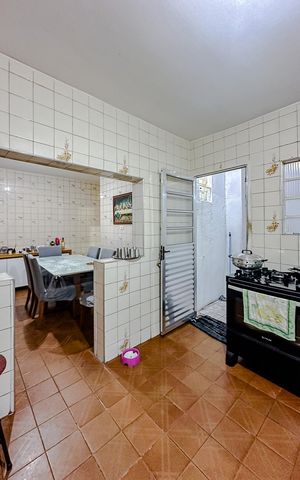 Casa à venda com 195m², 5 quartos e 2 vagasCozinha (Casa 2)