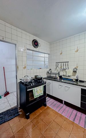 Casa à venda com 195m², 5 quartos e 2 vagasCozinha (Casa 2)
