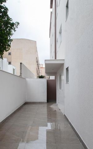 Apartamento à venda com 132m², 2 quartos e 1 vaga Apartamento à venda com 132m², 2 quartos e 1 vagaÁrea Privativa