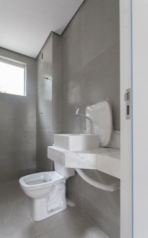 Apartamento à venda com 132m², 2 quartos e 1 vaga Apartamento à venda com 132m², 2 quartos e 1 vagaBanheiro Social