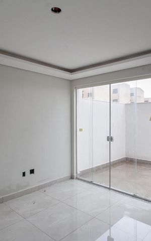 Apartamento à venda com 132m², 2 quartos e 1 vaga Apartamento à venda com 132m², 2 quartos e 1 vagaSala