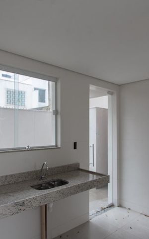 Apartamento à venda com 132m², 2 quartos e 1 vaga Apartamento à venda com 132m², 2 quartos e 1 vagaCozinha