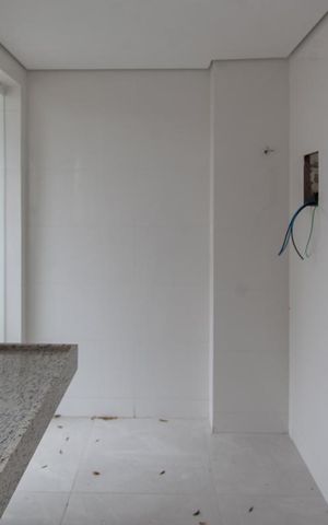 Apartamento à venda com 132m², 2 quartos e 1 vaga Apartamento à venda com 132m², 2 quartos e 1 vagaCozinha
