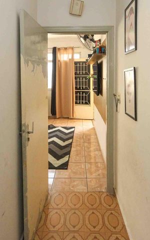 Casa à venda com 240m², 5 quartos e 3 vagasCorredor