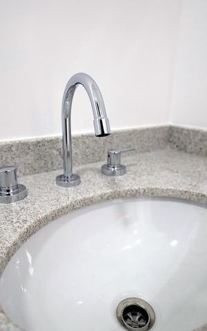 Apartamento à venda com 94m², 3 quartos e 2 vagasBanheiro 1