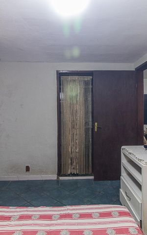 Casa à venda com 300m², 2 quartos e 2 vagasQuarto 1