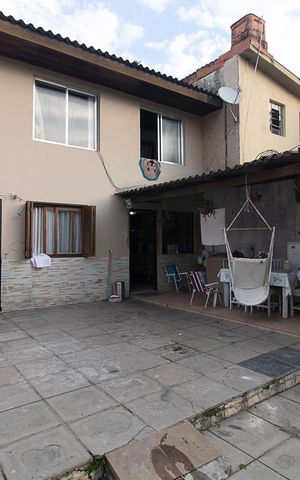 Casa à venda com 300m², 2 quartos e 2 vagasQuintal