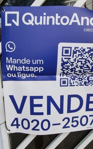 Studio à venda com 30m², 1 quarto e sem vaga Studio à venda com 30m², 1 quarto e sem vagaPlaca