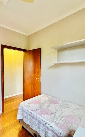 Casa de condomínio para alugar com 282m², 4 quartos e 4 vagas Casa de condomínio para alugar com 282m², 4 quartos e 4 vagasQuarto 2