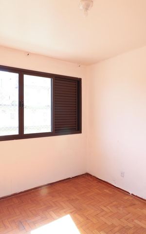 Apartamento para alugar com 222m², 4 quartos e 2 vagas Apartamento para alugar com 222m², 4 quartos e 2 vagasQuarto 2