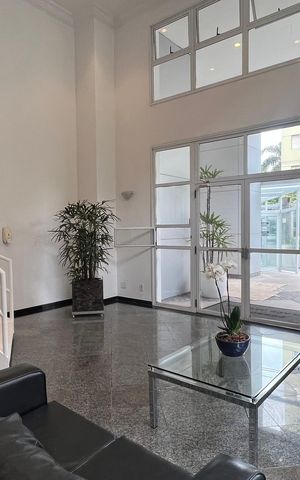 Apartamento à venda com 36m², 1 quarto e 1 vagaHall de entrada