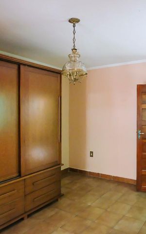 Casa à venda com 506m², 3 quartos e 4 vagasSala