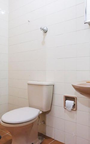 Casa à venda com 506m², 3 quartos e 4 vagasBanheiro da Suíte 2