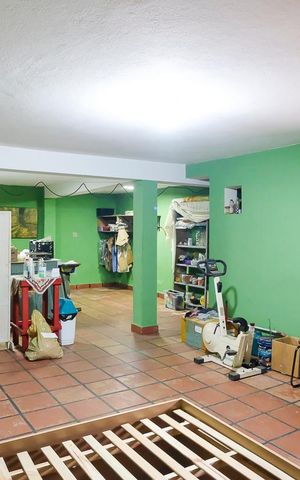 Casa à venda com 506m², 3 quartos e 4 vagasGaragem