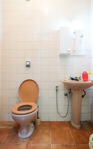 Casa à venda com 506m², 3 quartos e 4 vagasBanheiro de serviço