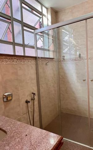 Apartamento à venda com 120m², 4 quartos e 1 vagaBanheiro