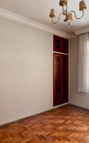 Apartamento à venda com 120m², 4 quartos e 1 vagaSala