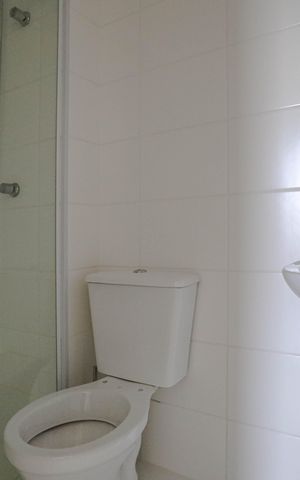 Apartamento para alugar com 55m², 2 quartos e 1 vaga Apartamento para alugar com 55m², 2 quartos e 1 vagaBanheiro