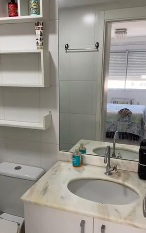 Apartamento à venda com 64m², 2 quartos e 1 vaga Apartamento à venda com 64m², 2 quartos e 1 vagaBanheiro