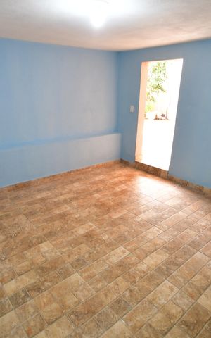 Casa para alugar com 80m², 2 quartos e 2 vagasQuarto de Serviço