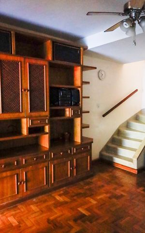 Casa à venda com 117m², 2 quartos e 1 vaga Casa à venda com 117m², 2 quartos e 1 vagaSala