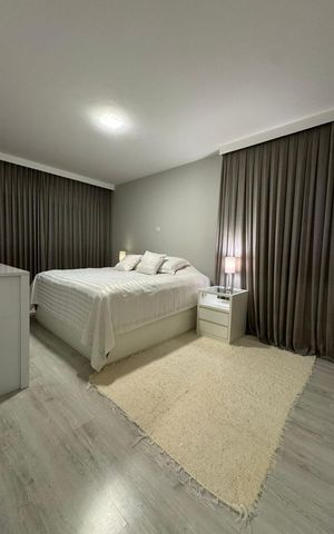 Apartamento para alugar com 267m², 4 quartos e 4 vagas