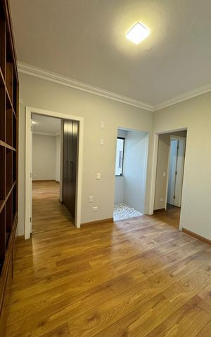 Apartamento para alugar com 267m², 4 quartos e 4 vagas