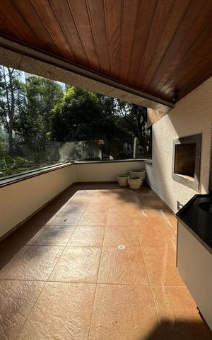 Apartamento para alugar com 267m², 4 quartos e 4 vagas