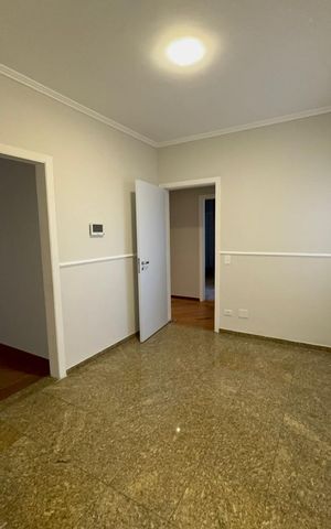 Apartamento para alugar com 267m², 4 quartos e 4 vagas